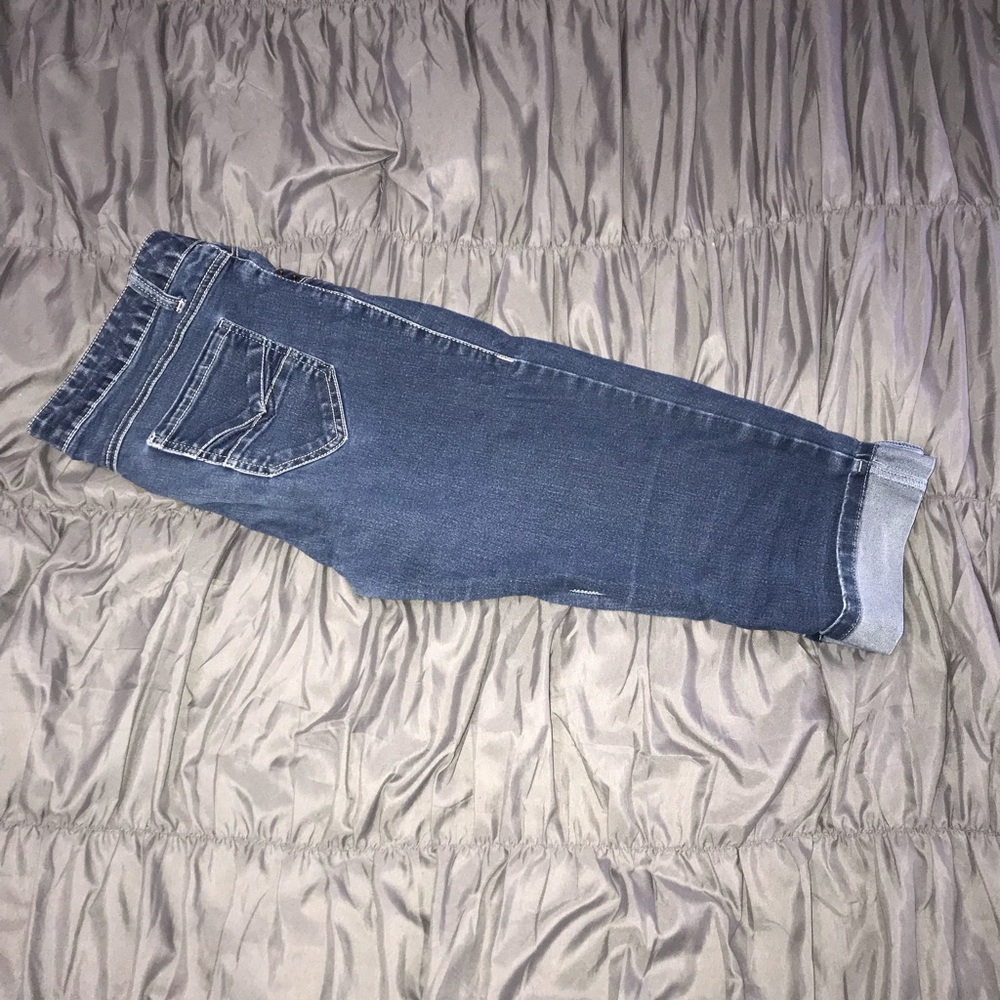 Below the knee jeans! Perfect for fall or summer